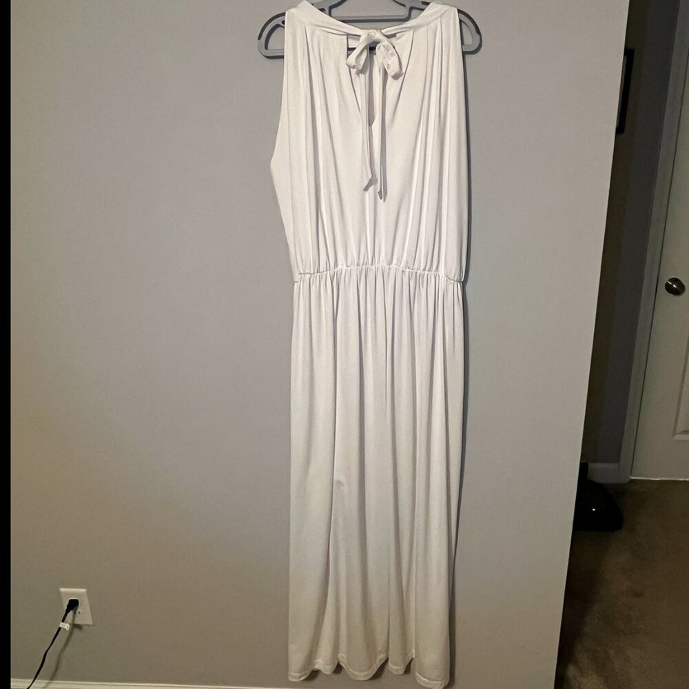 KOHKOH 4X Plus White High Neck Sleeveless Maxi - Picture 3 of 5